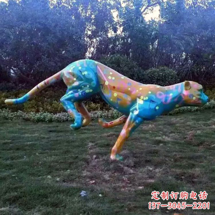 张家口玻璃钢彩绘豹子雕塑艺术精美动物摆件
