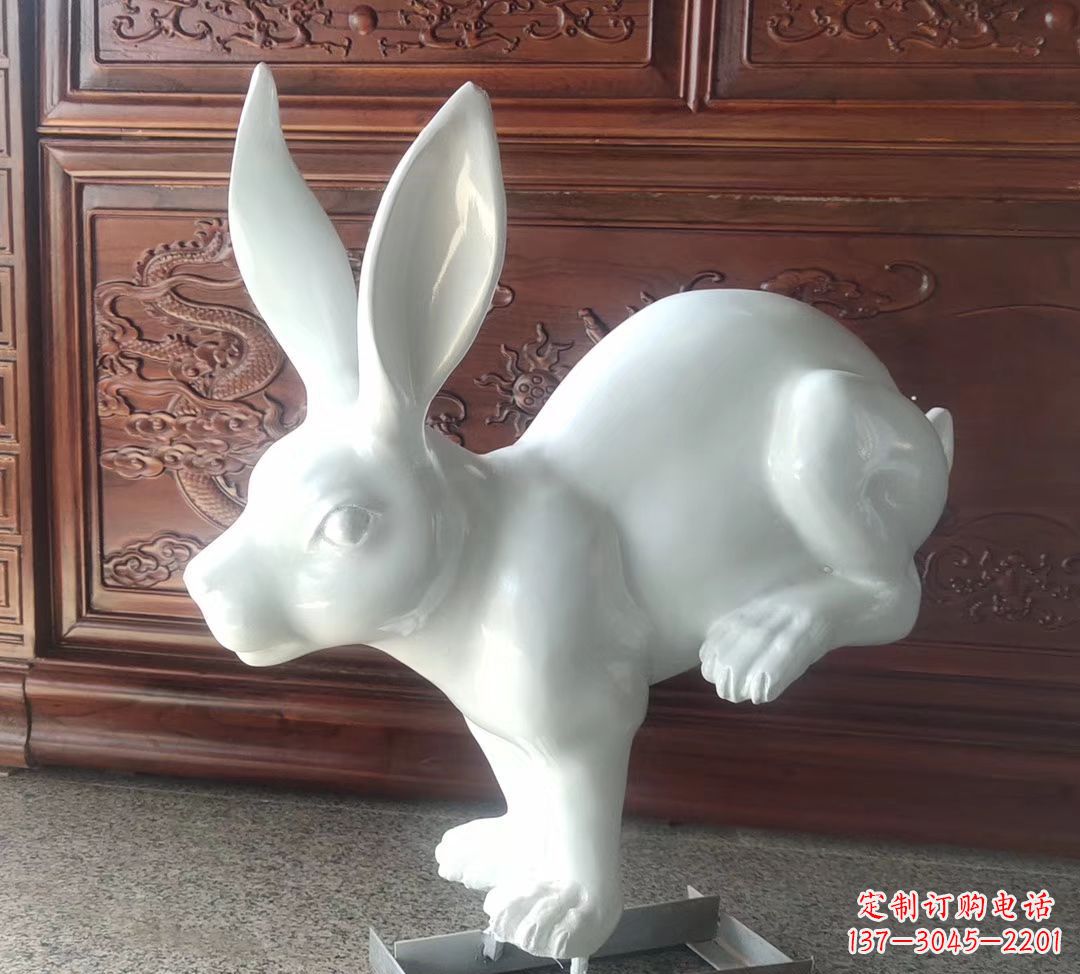 张家口玻璃钢制作的生肖雕塑