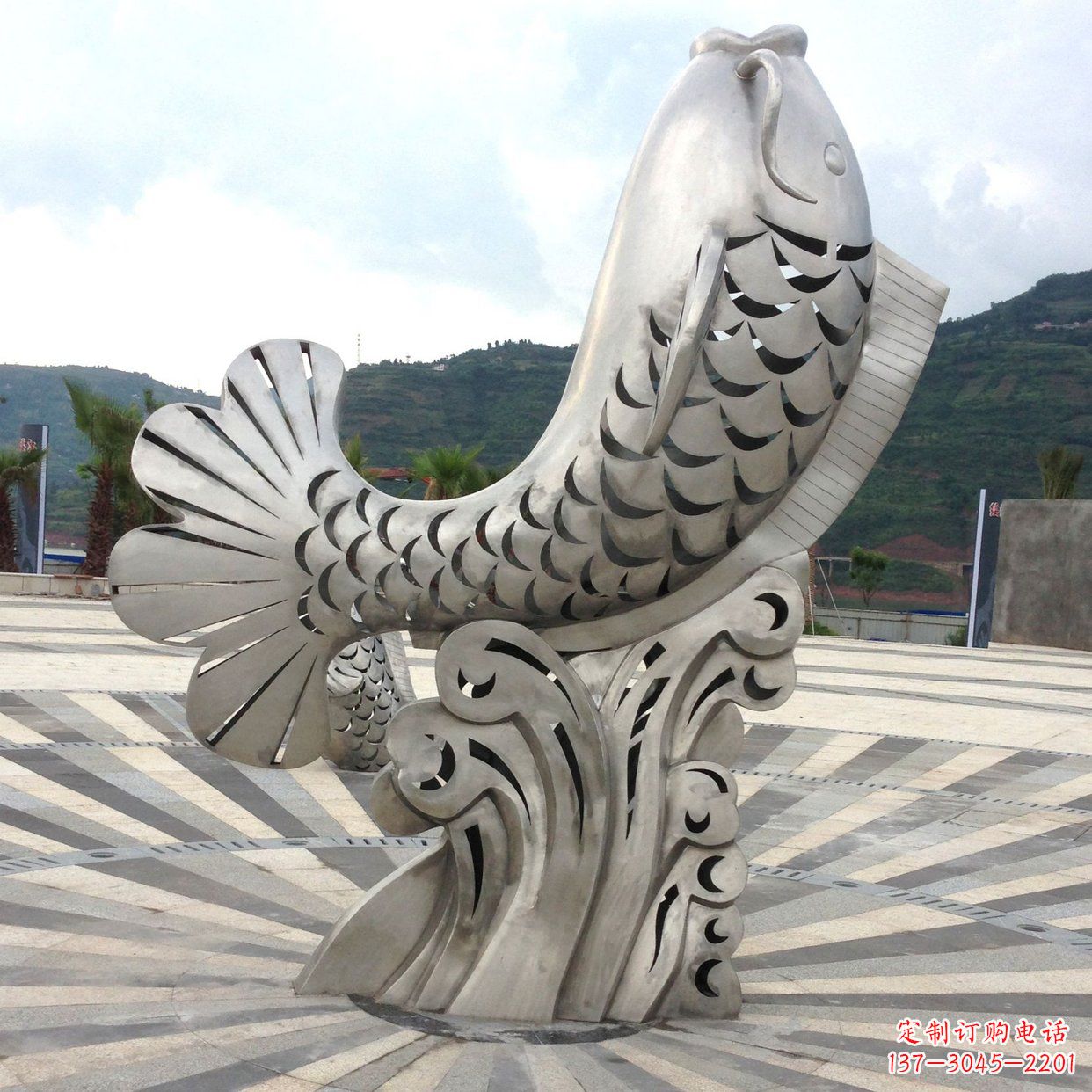 张家口不锈钢“鱼”园林水景喷泉动物景观雕塑
