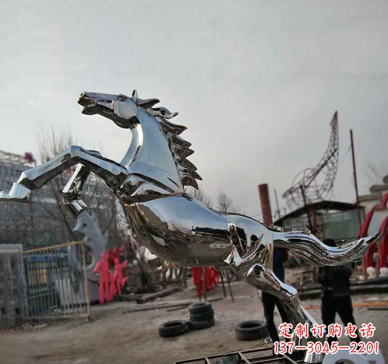张家口不锈钢奔跑马雕塑驰骋在人间的艺术精灵
