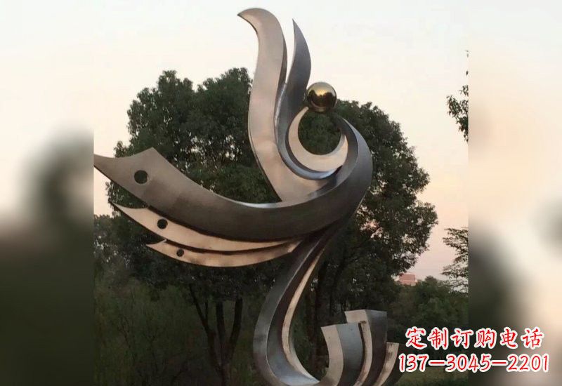 张家口不锈钢凤凰雕塑象征着活力与美丽