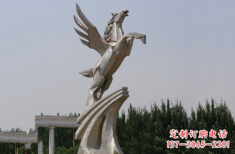 张家口不锈钢飞马雕塑象征力量与灵动