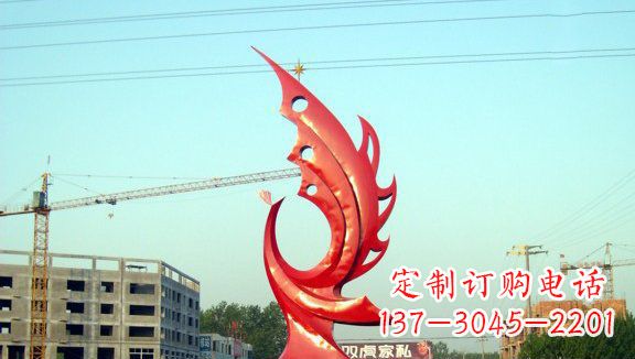 张家口凤凰城市的不锈钢雕塑