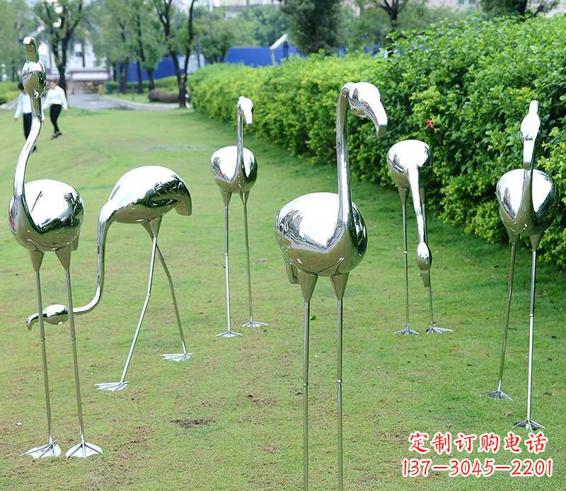 张家口不锈钢火烈鸟雕塑美丽的艺术杰作