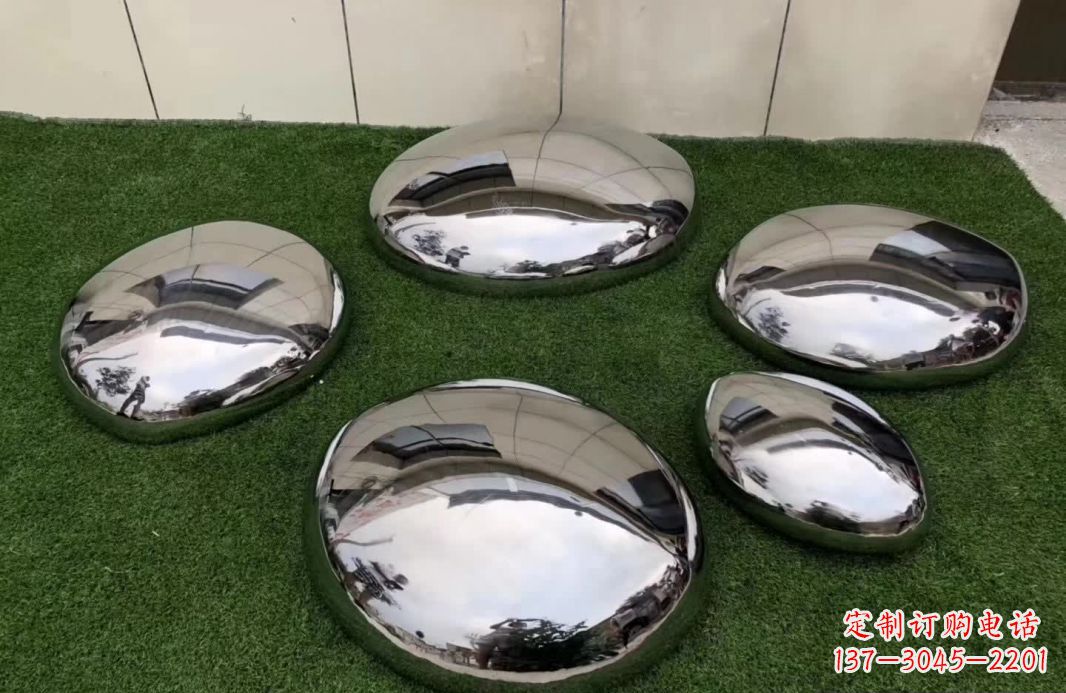 张家口精致灵动的不锈钢鹅卵石雕塑
