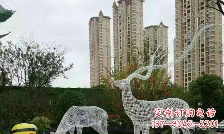张家口不锈钢镂空鹿雕塑精美纯粹的艺术之作