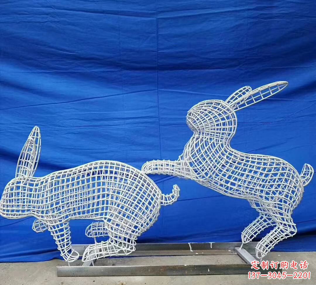 张家口不锈钢镂空兔子精美雕塑展现可爱