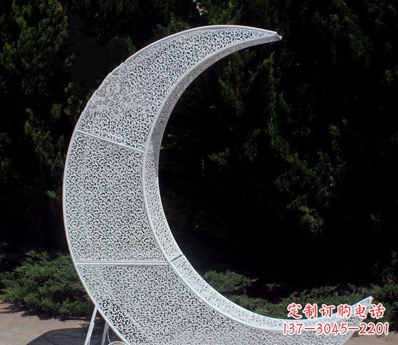 张家口不锈钢镂空月亮公园雕塑浪漫而又神奇