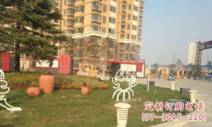 张家口不锈钢螃蟹雕塑精致美观的艺术之作