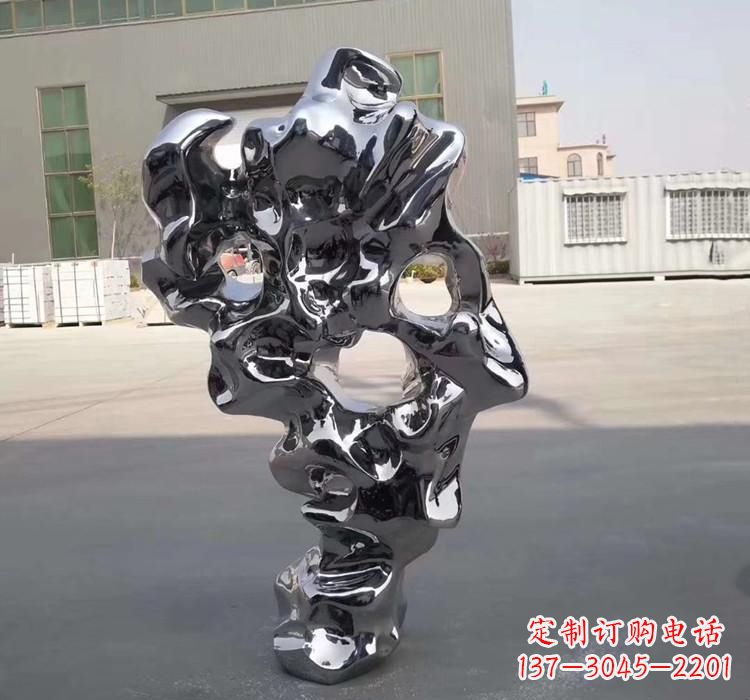 张家口太湖石雕塑精美的艺术瑰宝