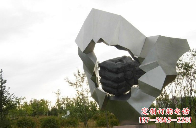 张家口不锈钢拳头雕塑雕刻象征勇气和力量