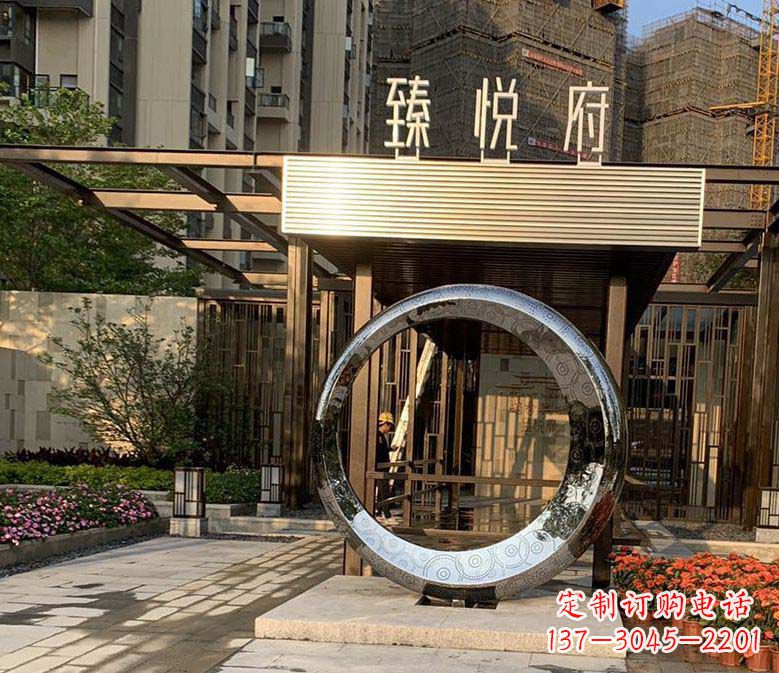 张家口不锈钢小区圆环雕塑赋予小区景观更多美感