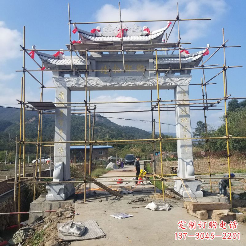 张家口村庄石牌坊雕塑传承民间文化