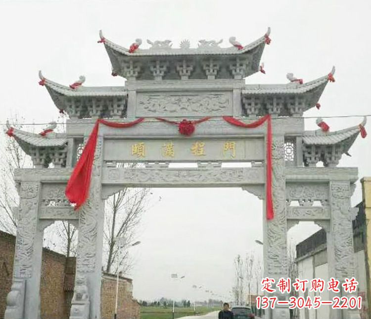 张家口牌坊雕塑纪念历史,传承文化