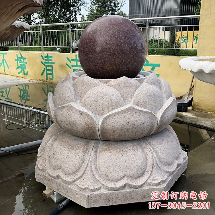 张家口金色彩绘风水球雕塑