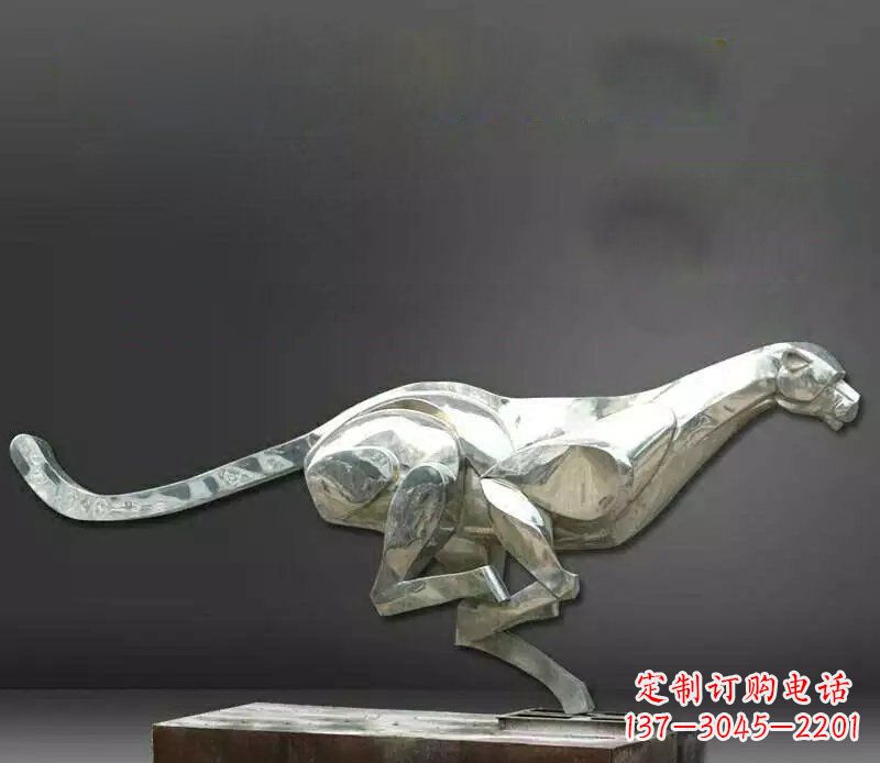 张家口公园不锈钢奔跑的豹子动物雕塑