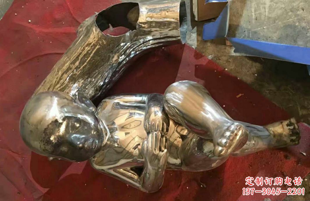 张家口风格时尚可爱的不锈钢儿童雕塑