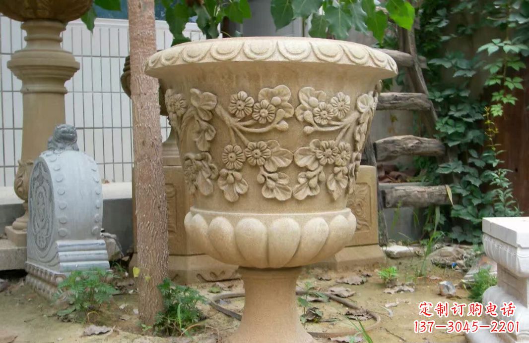 张家口精美大理石花盆雕塑