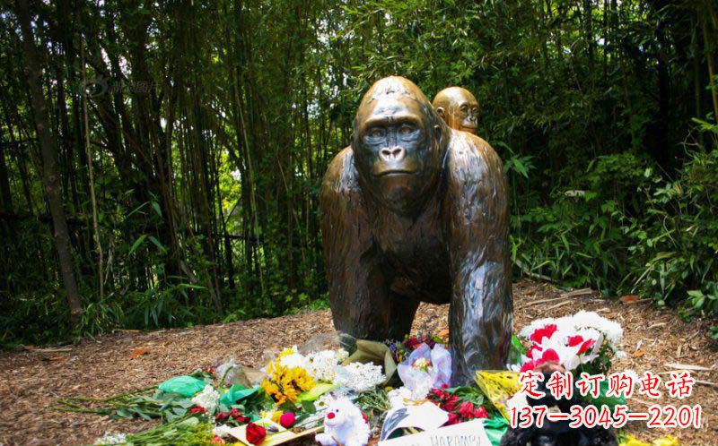 张家口装饰空间的精美猩猩铜雕