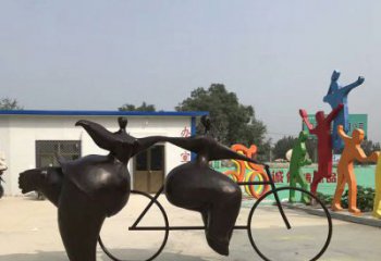 张家口青春无悔，精致自行车雕塑