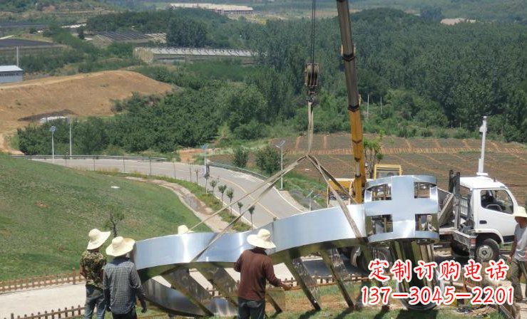 张家口广场不锈钢竖琴雕塑