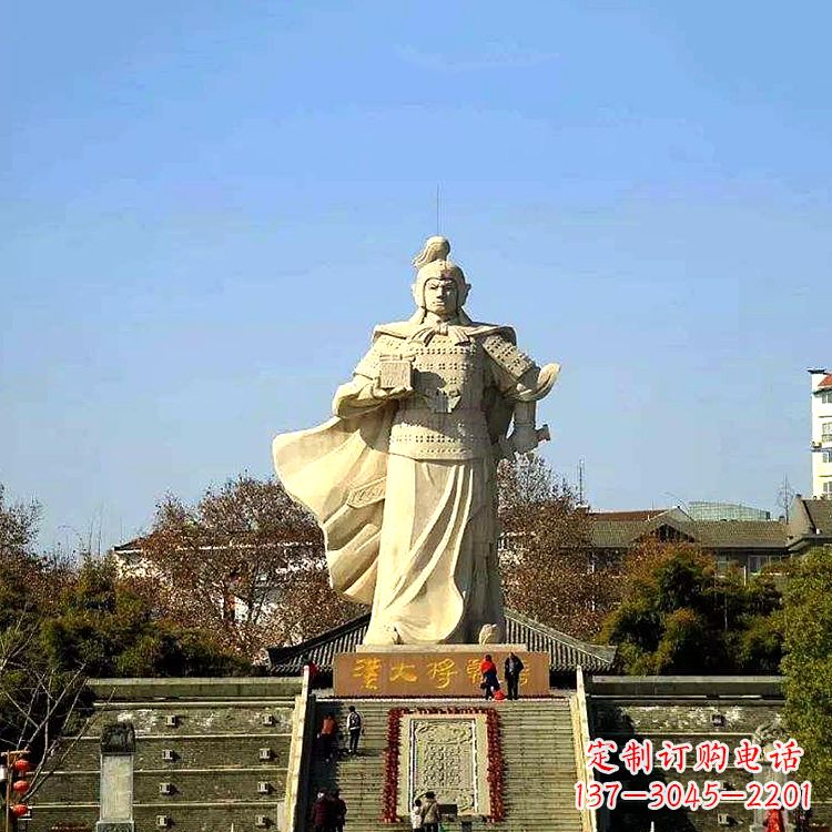 张家口韩信西汉军事家雕像,引领西汉文化风采