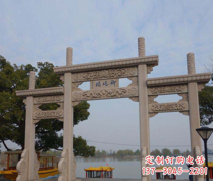 张家口景区三门古典牌坊石雕