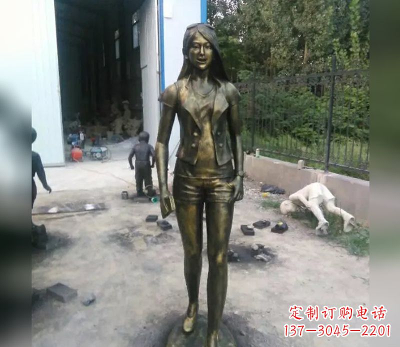 张家口深入人心的美女铜雕