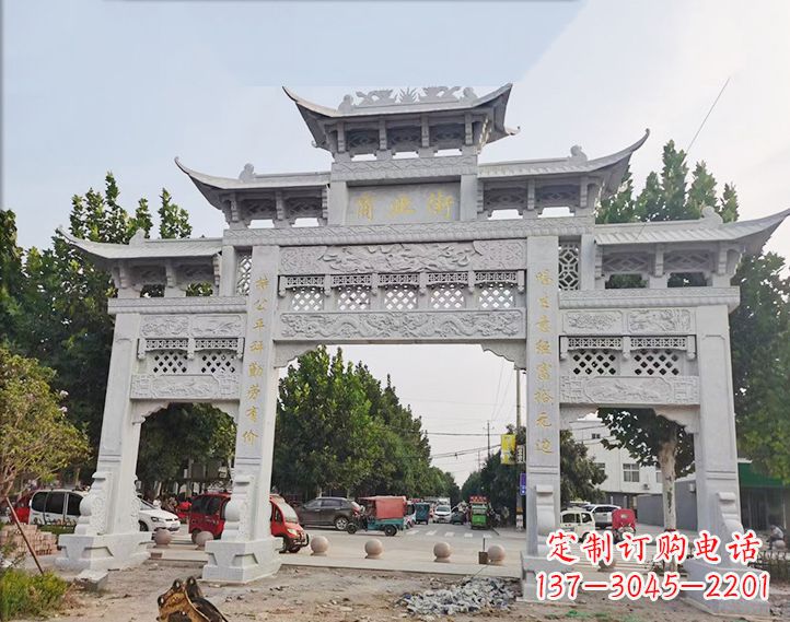 张家口石雕牌坊-人物雕塑定制