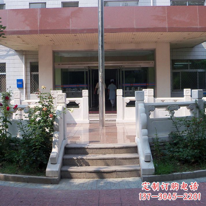 张家口石雕校园国旗台
