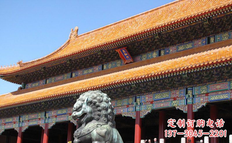 张家口寺庙门口青铜狮子雕塑