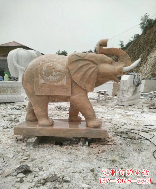 张家口晚霞红吉祥如意大象雕塑