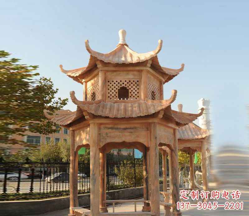 张家口晚霞红景区休息凉亭