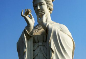 张家口精美绝伦的古代美女雕像