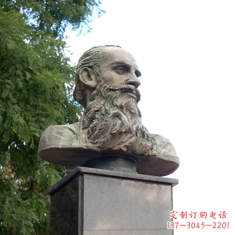 张家口西方名人俄国现实主义作家托尔斯泰胸像雕塑摆件