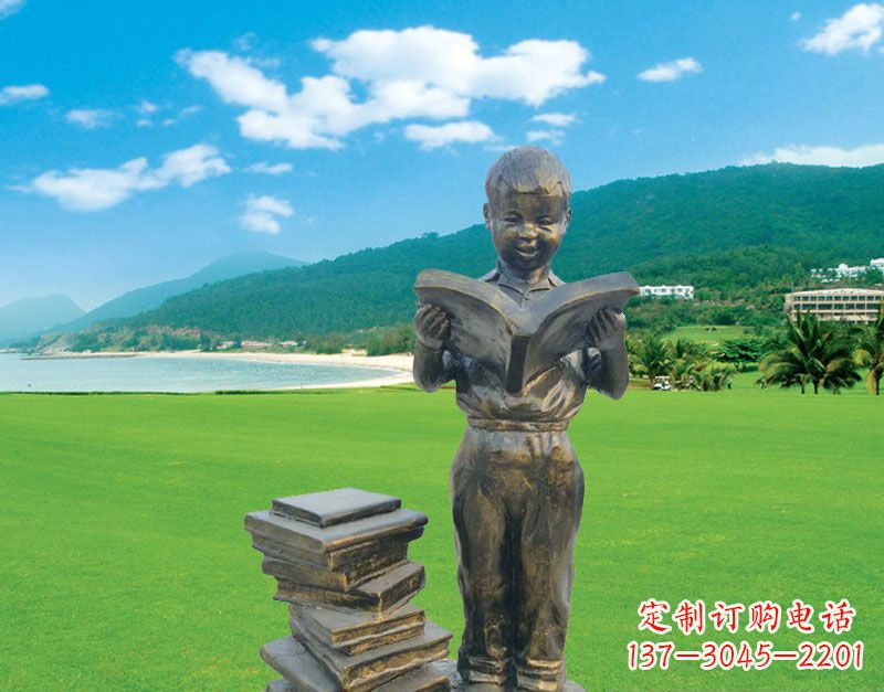 张家口校园看书的小男孩雕塑